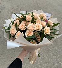 Букет Кремовые розы Латте в Комсомольский